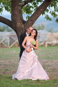 Sposi nel giardino del Cassero a Poggibonsi